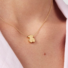 18KT GOLD PENDANT AND CHAIN FR30