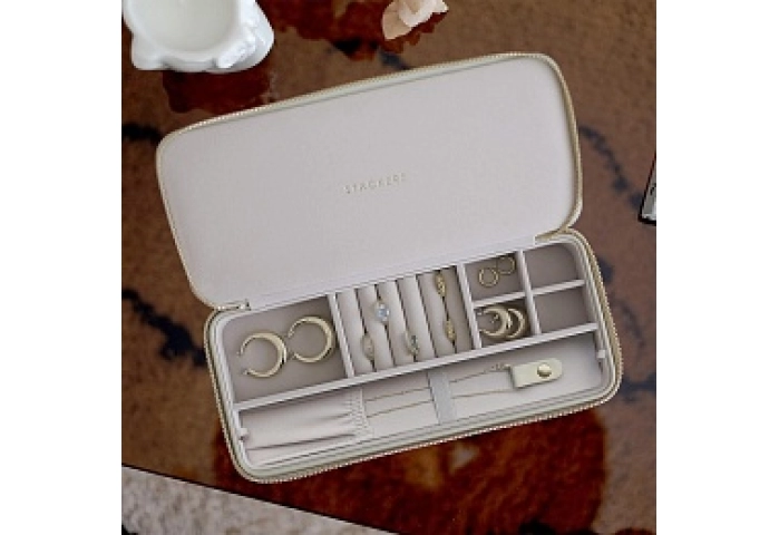 Oatmeal Sleek Necklace Travel Jewellery Box 