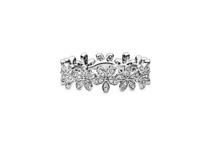 Daisy silver ring with cubic zirconia