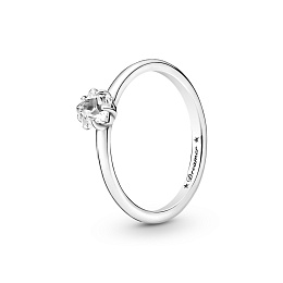 Star sterling silver ring with clear cubic zirconi