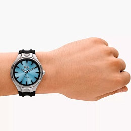 ANALOG WATCH 0 JWL SS PLASTIC STRAP