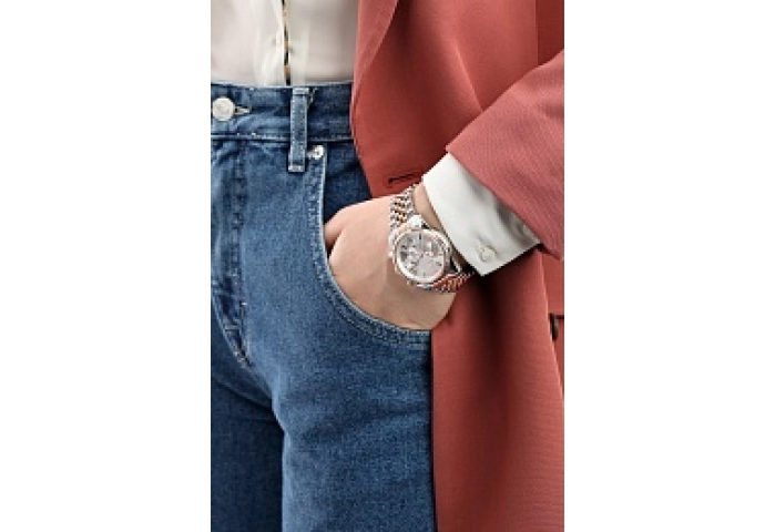 ANALOG WATCH 0 JWL GP METAL BRACELET