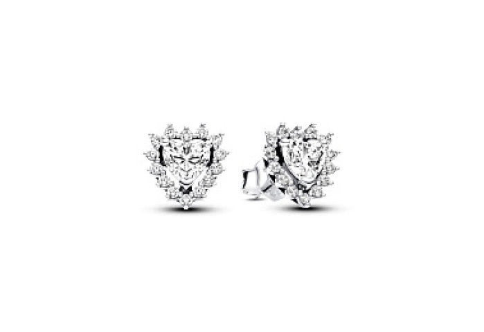 Heart sterling silver stud earrings with clear cub