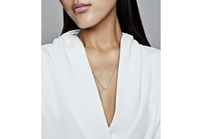Infinity sterling silver collier with clear cubic 