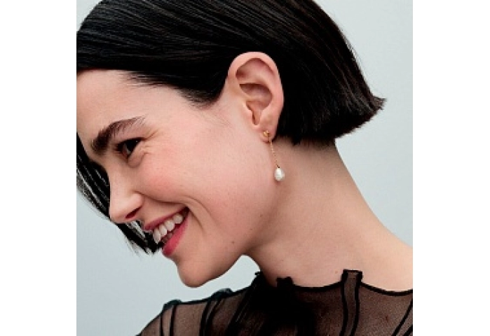 14k Gold-plated drop earrings with white treated f