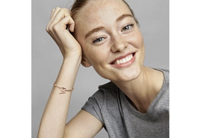 Snake chain 14k rose gold-plated T-bar heart brace
