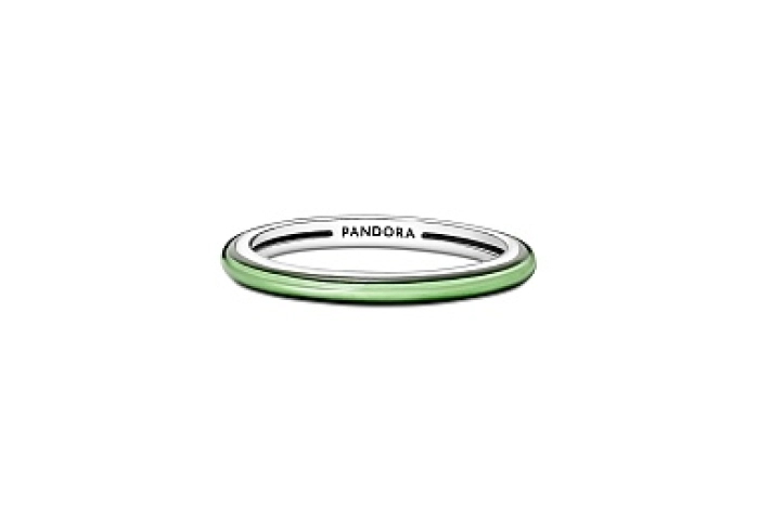Sterling silver ring with transparent greenenamel/Серебряное кольцо с зеленой эмалью