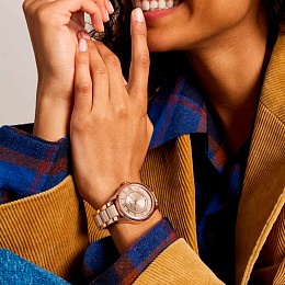 Наручные часы  Fossil / CE1133