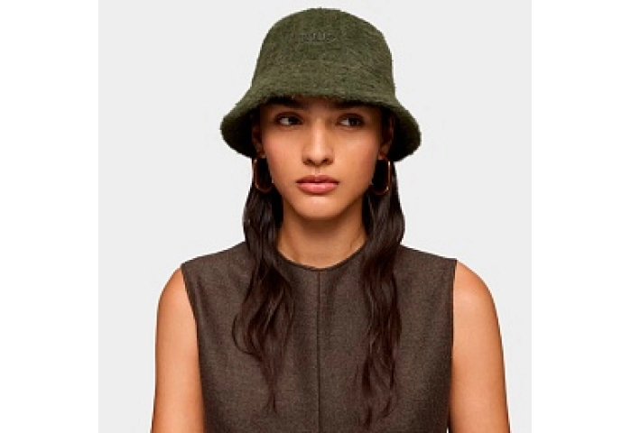 POL.POLI,HAT T FLUFFY KHAKI