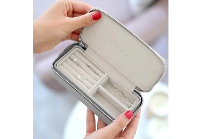 Pebble Grey Medium Travel Box