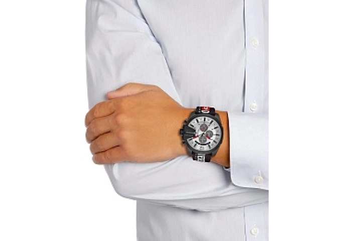 ANALOG WATCH 0 JWL SS PLASTIC STRAP