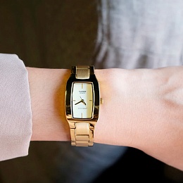 Наручные часы  Casio / LTP-1165N-9CRDF