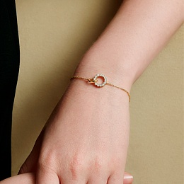 Gold Interlinked Circles Pavé Bracelet