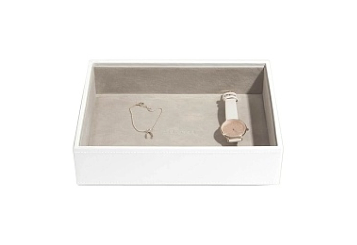 White Classic Chunky Jewellery Layer
