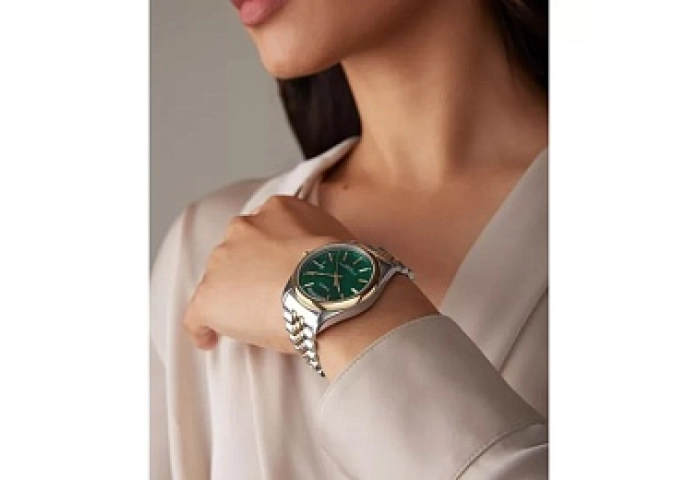 Womens Legacy Two-tone Case and Bracelet