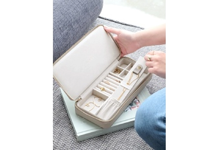 STACKERS TAUPE SLEEK