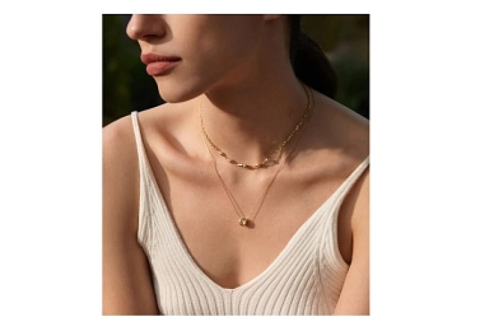 Gold Geometric Sparkle Pendant Necklace