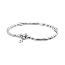 Snake chain sterling silver bracelet and daisy cla