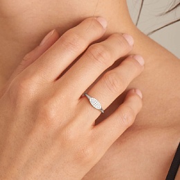 Glam Adjustable Signet Ring