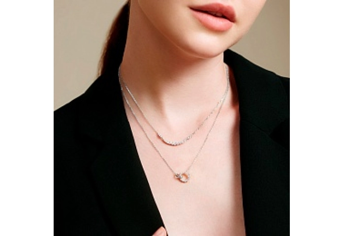 Silver Interlinked Circles Pavé Necklace